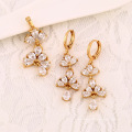 61698 mode großhandel china modeschmuck 18 karat zarte gut aussehende multicolor diamant vergoldet schmuck sets